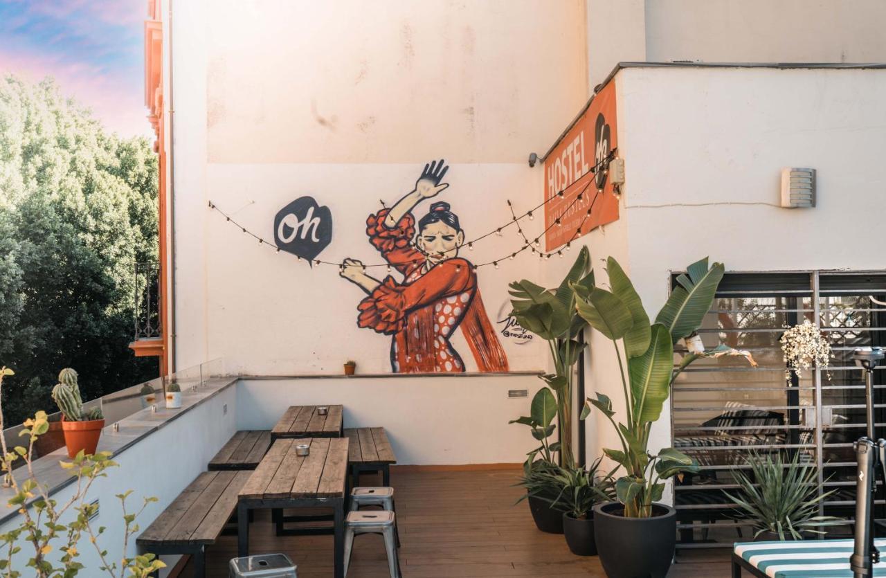 Joy Setas Coworking Hostel Севиля Екстериор снимка