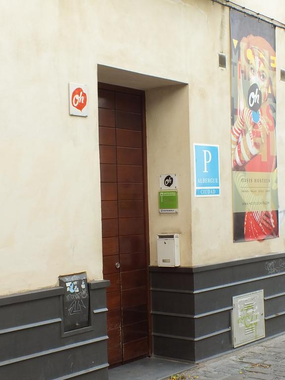 Joy Setas Coworking Hostel Севиля Екстериор снимка