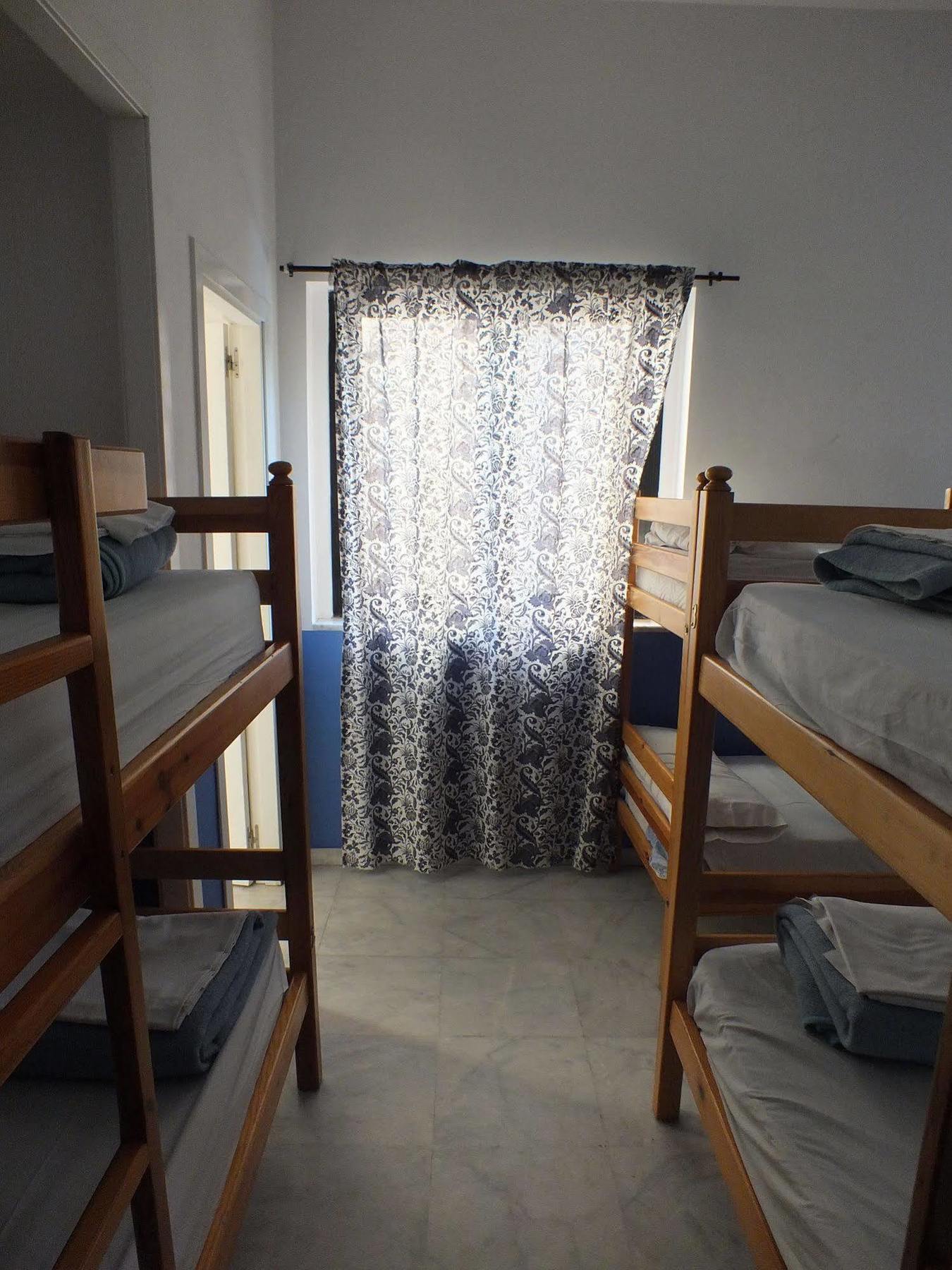 Joy Setas Coworking Hostel Севиля Екстериор снимка